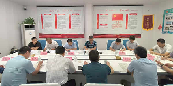 新聞=新疆察布查爾縣關(guān)縣長一行蒞臨公司調(diào)研洽談合作事宜02.jpg